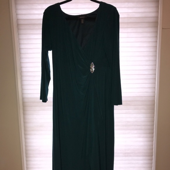Forest Green full length long sleeve gown - Picture 2 of 5